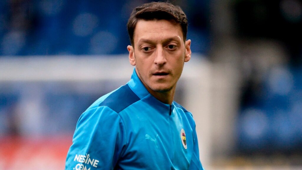 Mesut-Ozil